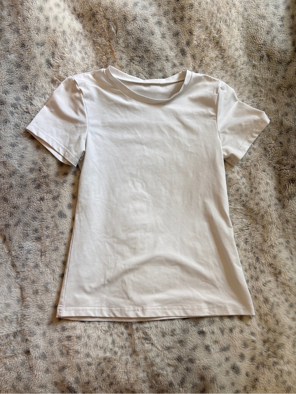 Amazon Essentials White Women's Short Sleeve Crew Tee